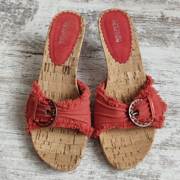 Kenneth Cole Reaction FAB-ULOUS Ruby Slide 9M - Picture 7 of 16